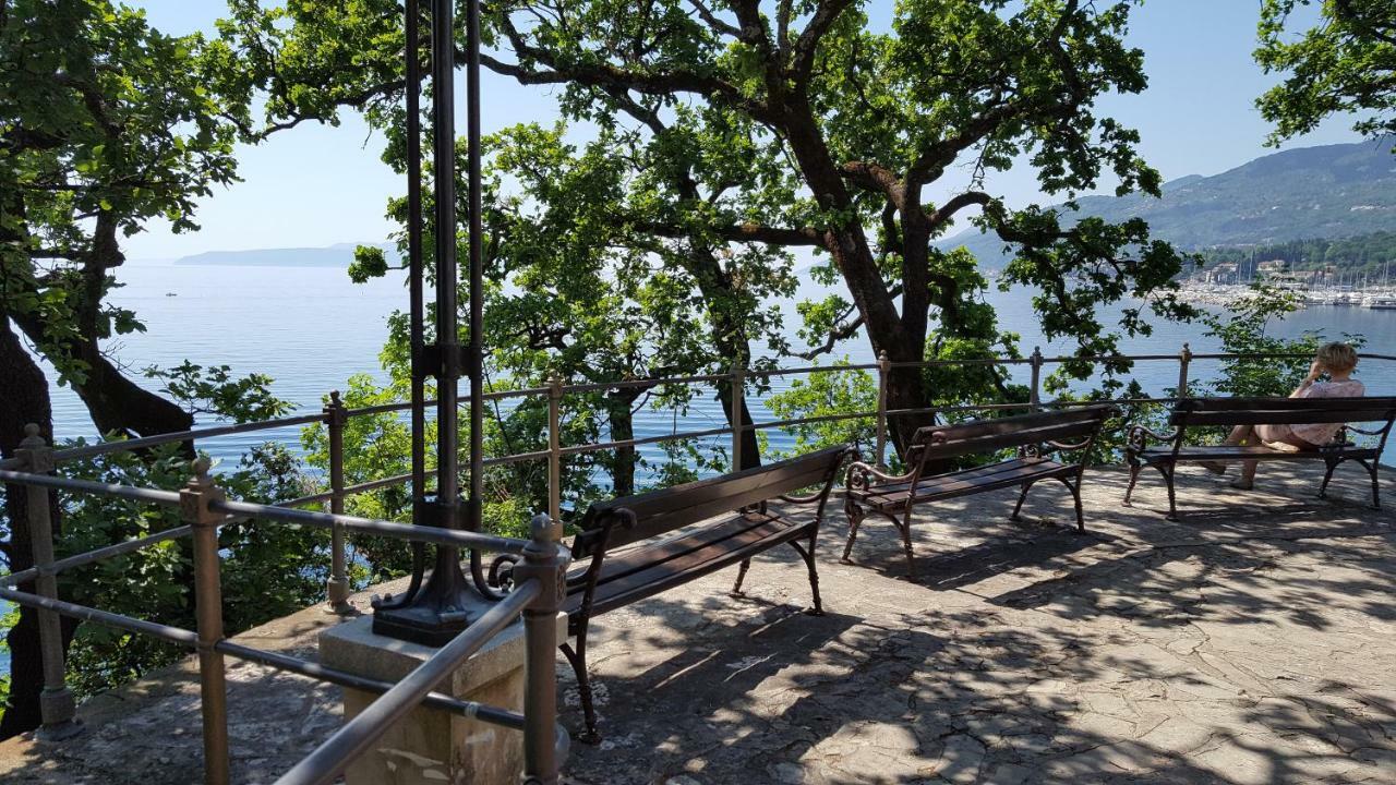 Apartment Secret Garden Опатия Экстерьер фото